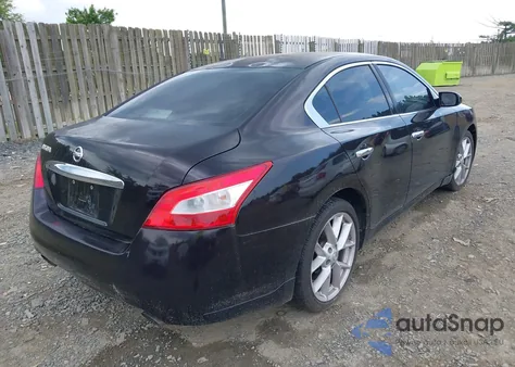 2010 Nissan Maxima 3.5 S z USA, uszkodzony, nr VIN 1N4AA5AP1AC819485